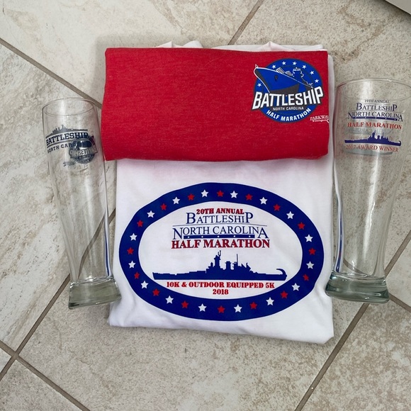 Battleship Bundle: 2 Beer Glasses, 2 Shirts & Socks - Picture 1 of 16